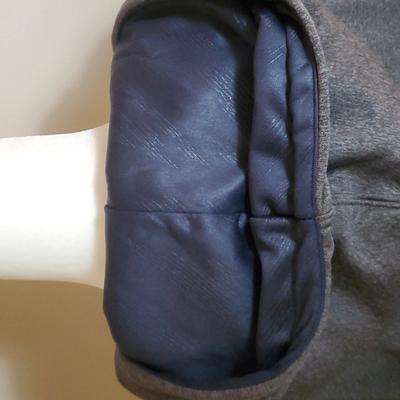 Villanova Zip Up Hoodie Size Medium - Picture 5 of 6